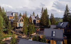 Skogur - Home & Resort